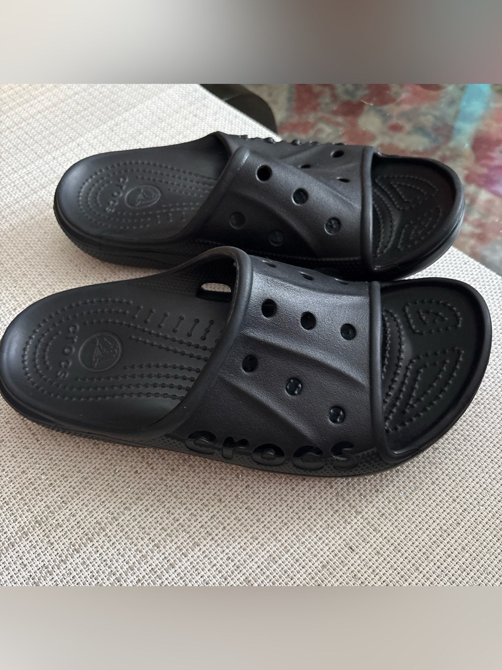 UNISEX CROCS Men's SZ. 8.5/W10 Black Slide Sandals - Classic Slip-On Comfort